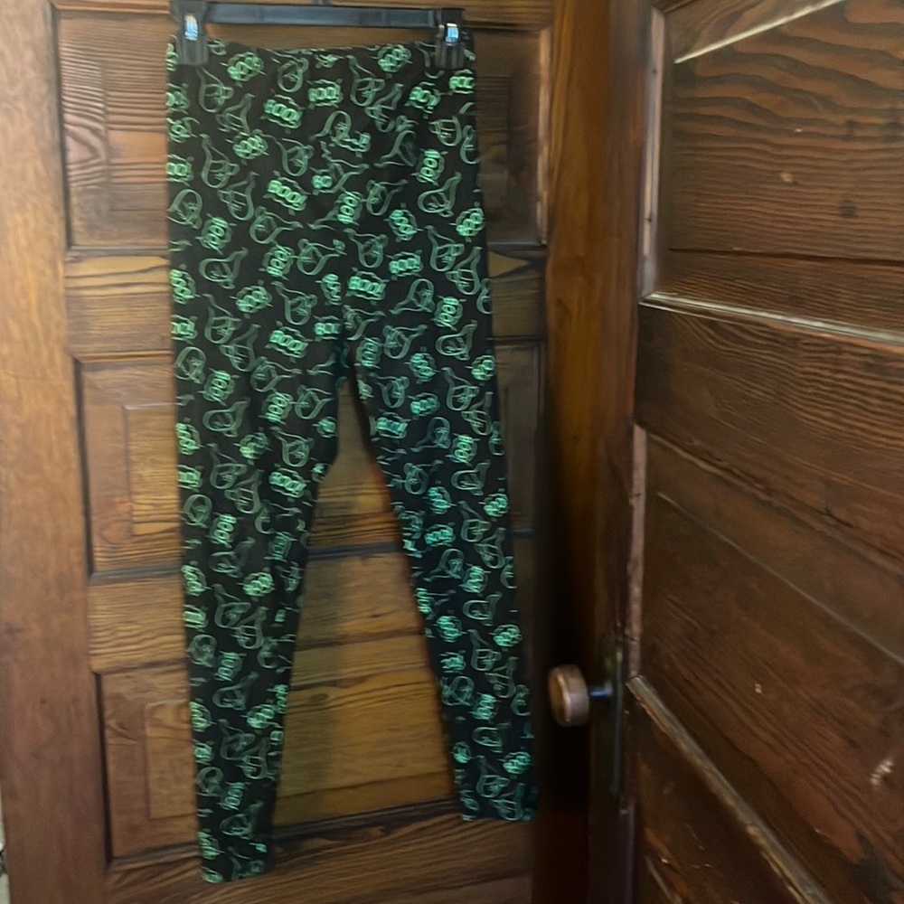 LuLaRoe Black and Green Patterned Leggings